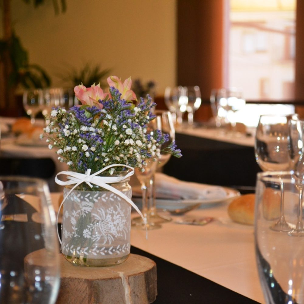 2 salon-hotel-posada-guadalupe-matarraña(13)